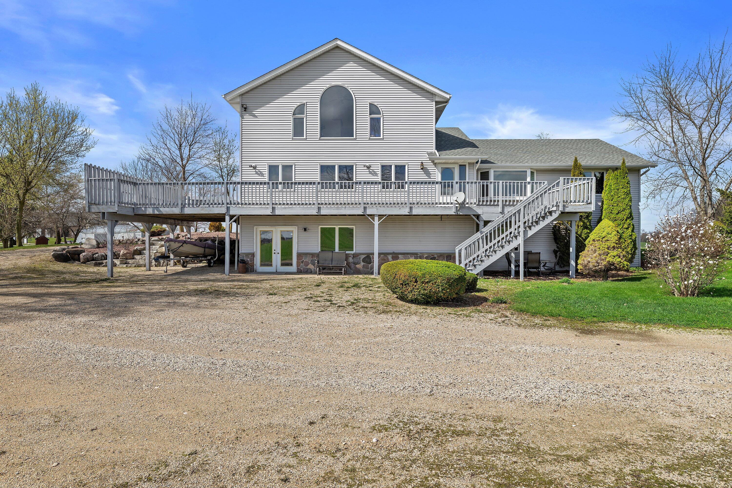 7293 Aurora Road Addison, WI 53090 - Photo 88 of 95 Space for everyone