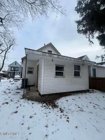 $139,999 | 104 Odell Street, Schenectady, NY 12304