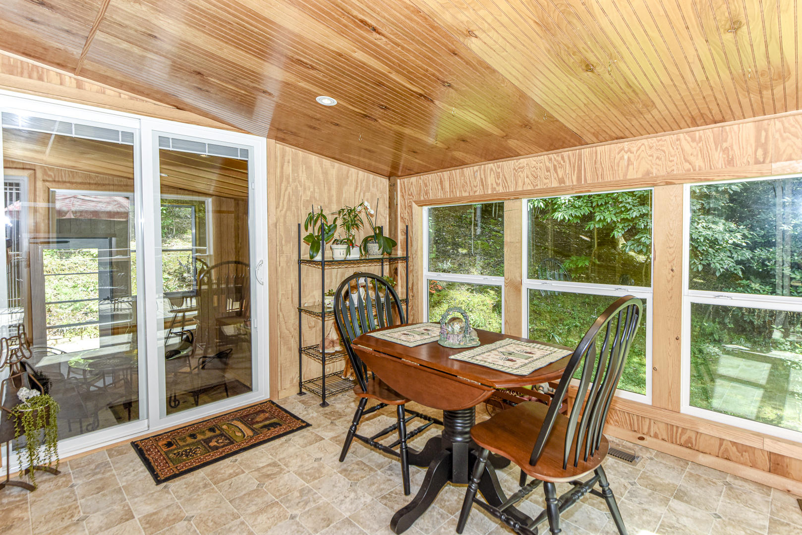 3044 Allegheny Loop Road Maryville, TN 37803 - Photo 35 of 41 36