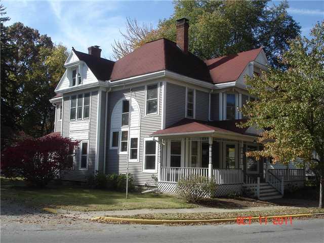 236 East State Street Pendleton, IN 46064 - Photo 2 of 14