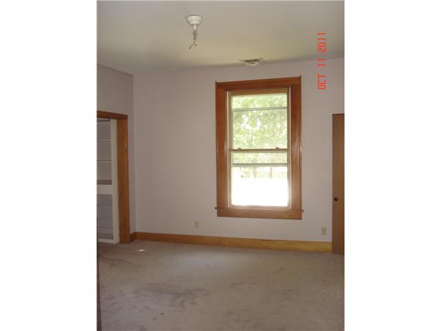 236 East State Street Pendleton, IN 46064 - Photo 12 of 14