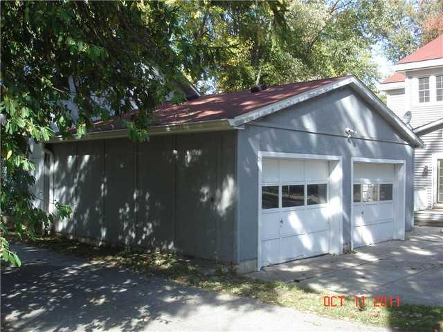 236 East State Street Pendleton, IN 46064 - Photo 3 of 14