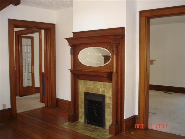 236 East State Street Pendleton, IN 46064 - Photo 5 of 14