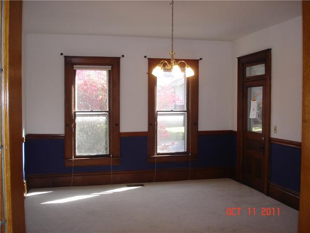 236 East State Street Pendleton, IN 46064 - Photo 7 of 14