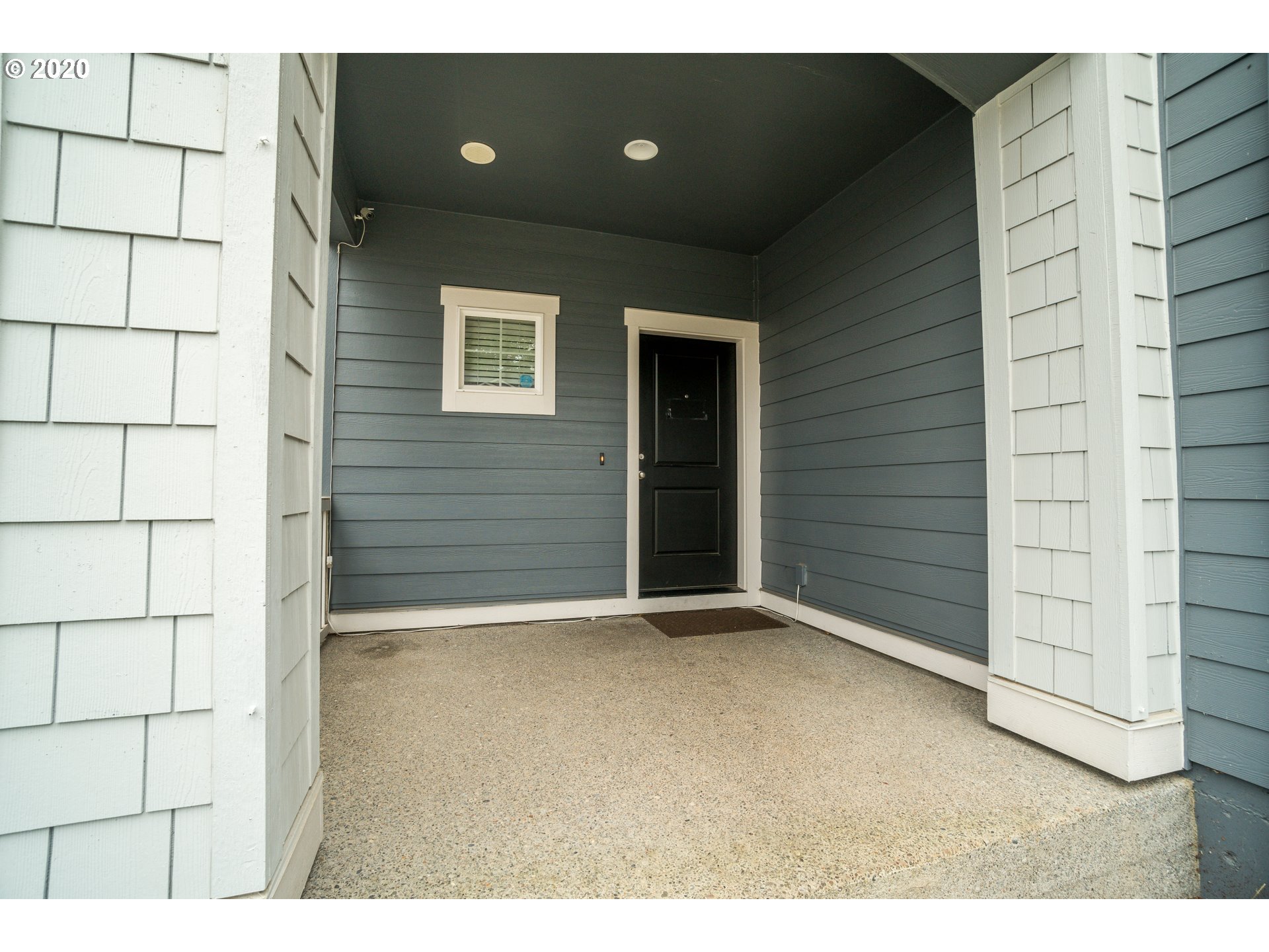 16964 Southeast Rhododendron Street Happy Valley, OR 97086 - Photo 4 of 29 Gallery Image 4