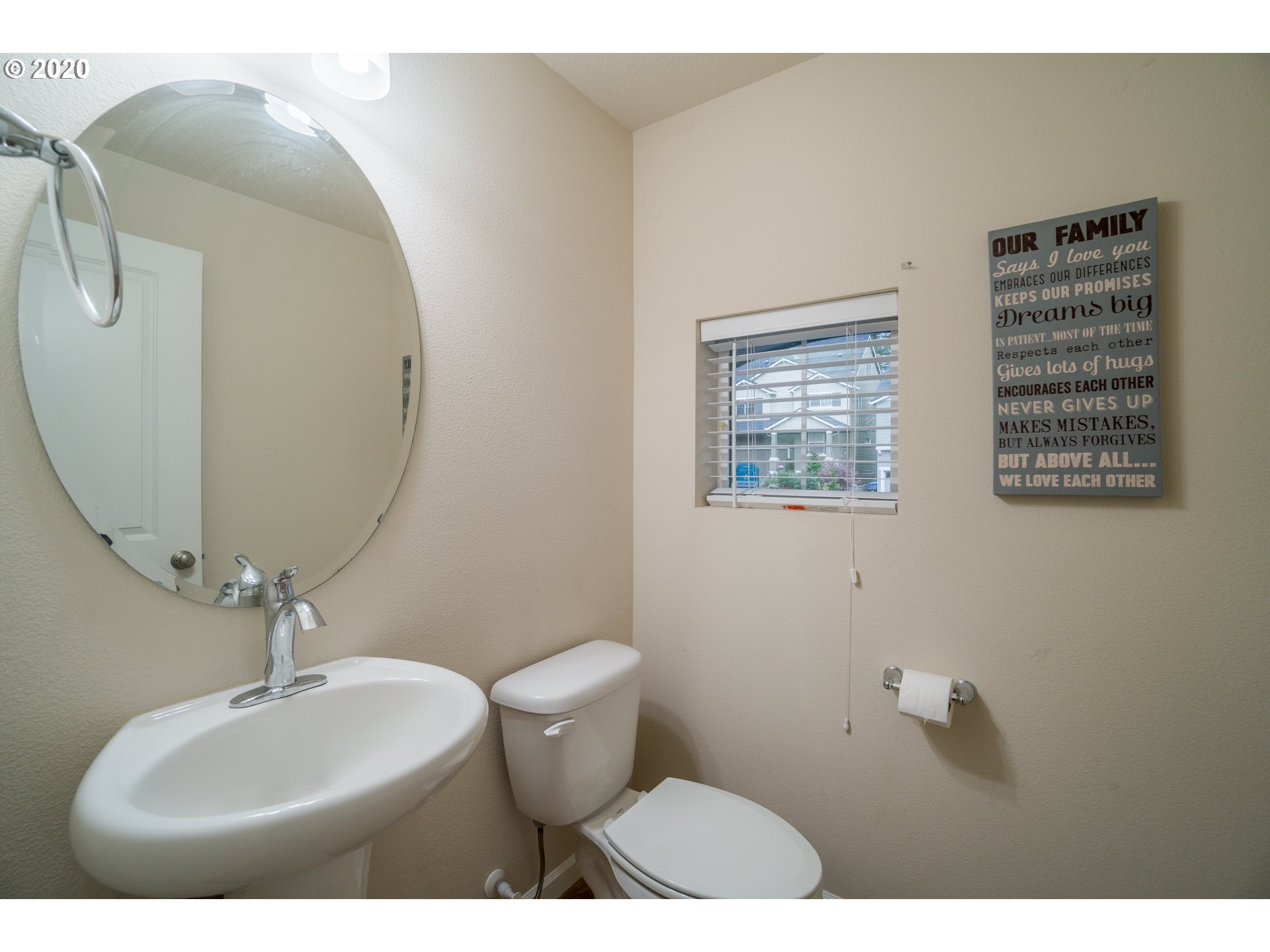 16964 Southeast Rhododendron Street Happy Valley, OR 97086 - Photo 6 of 29 Gallery Image 6
