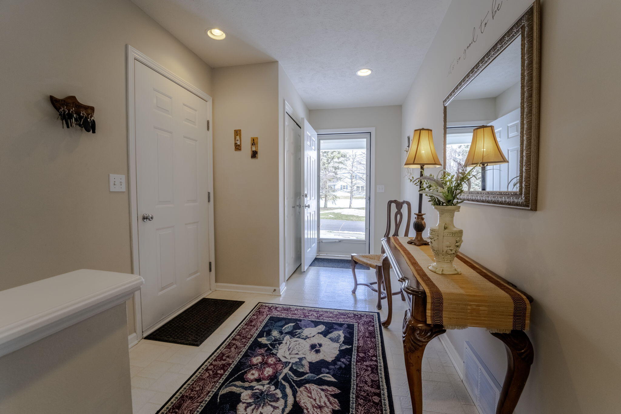 1388 East Point Ridge Holland, MI 49423 - Photo 5 of 23 17-web-or-mls-interior