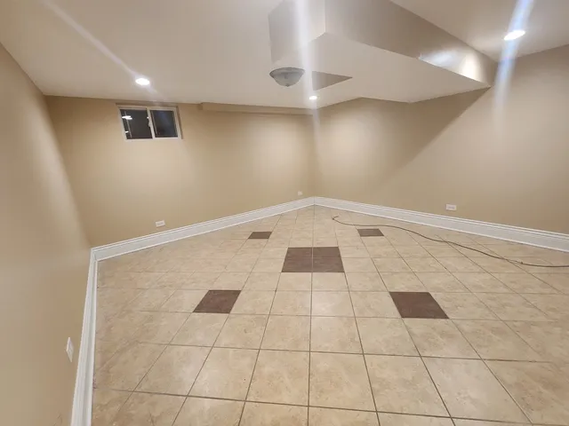 $324,000 | 2724 Chariot Lane, Olympia Fields, IL 60461