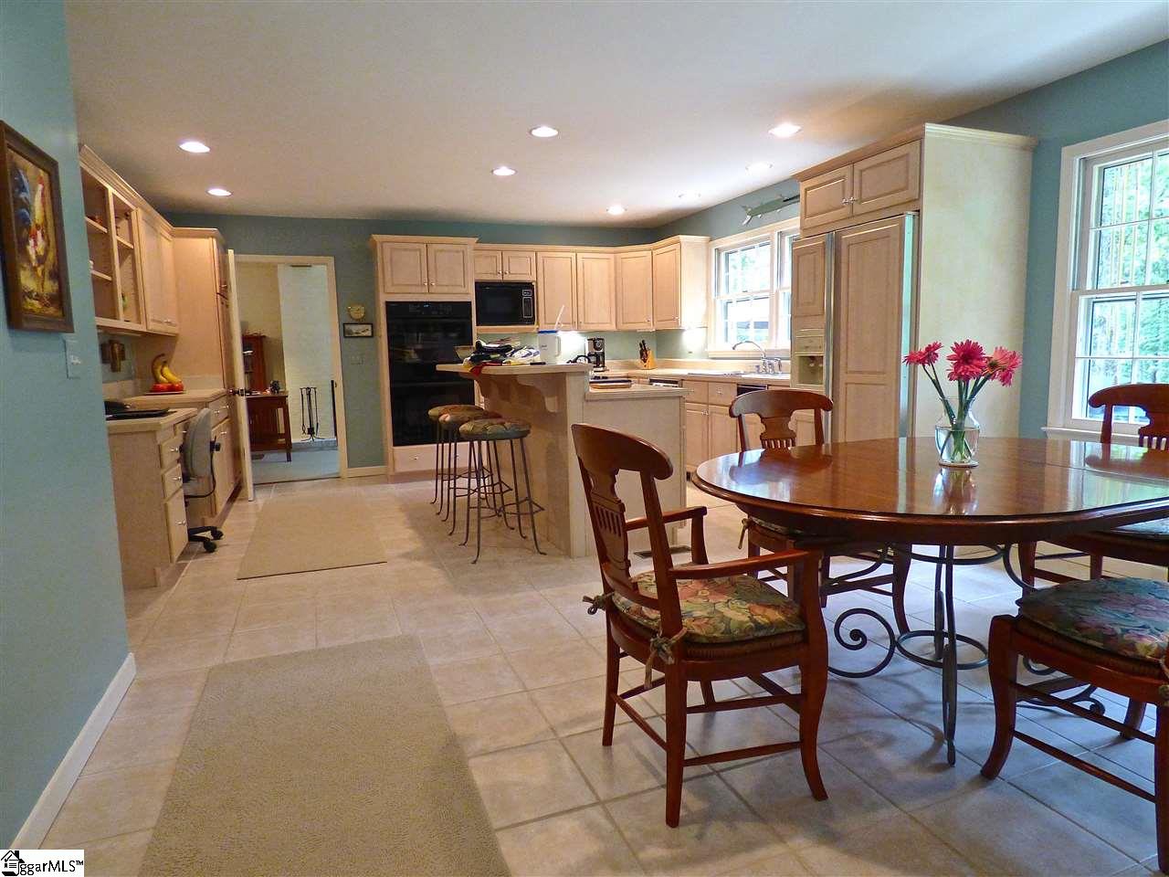 133 Coachman Lane Tryon, NC 28782 - Photo 14 of 24 Gallery Image 14