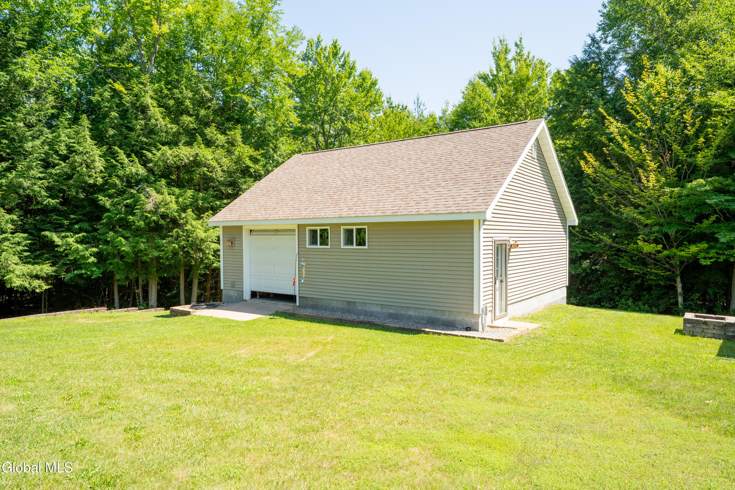 152 Memory Lane Perth, NY 12010 - Photo 37 of 37 152 Memory-36