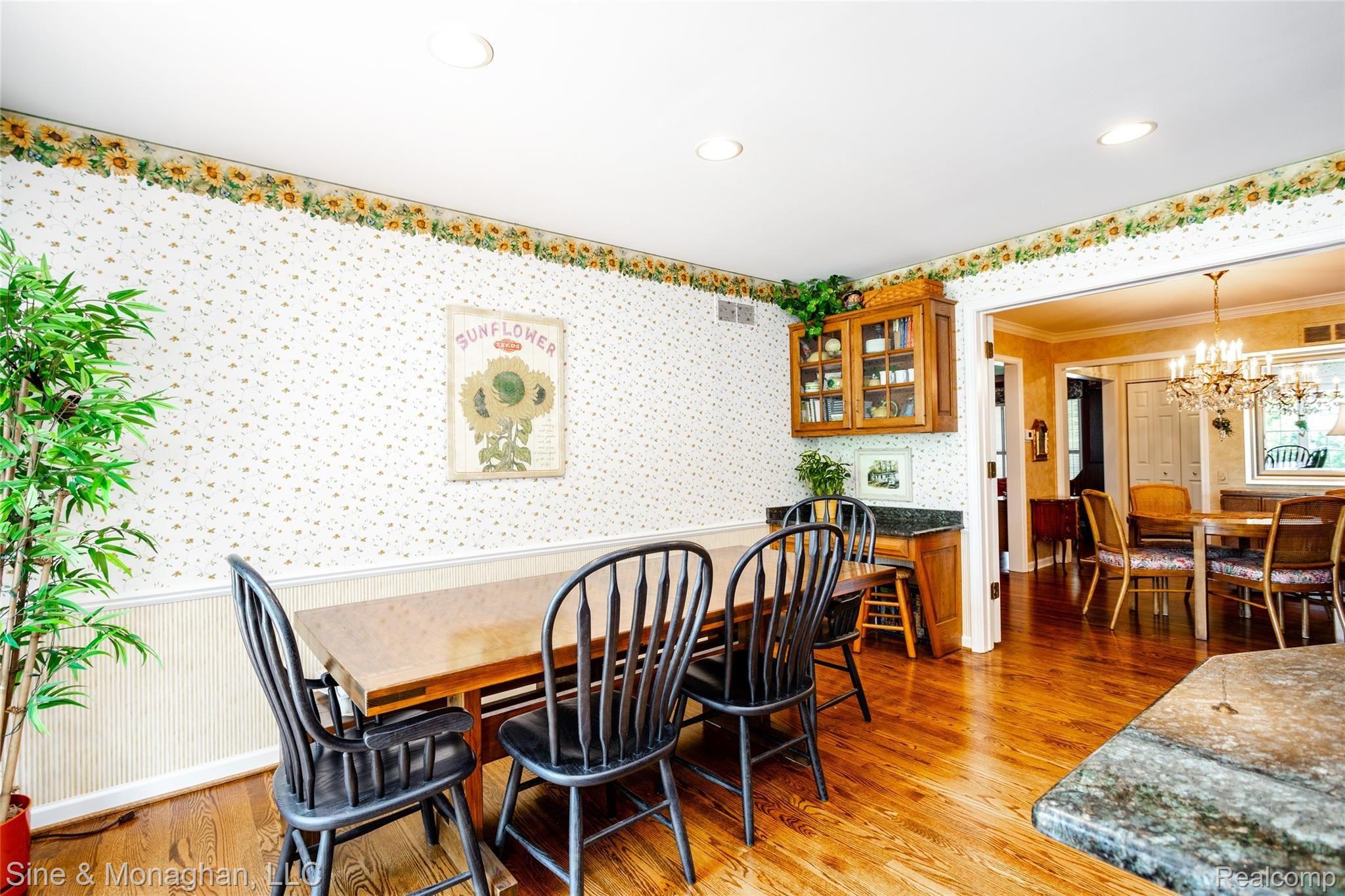 435 Barclay Road Grosse Pointe, MI 48236 - Photo 16 of 60 435 Barclay L041.jpg