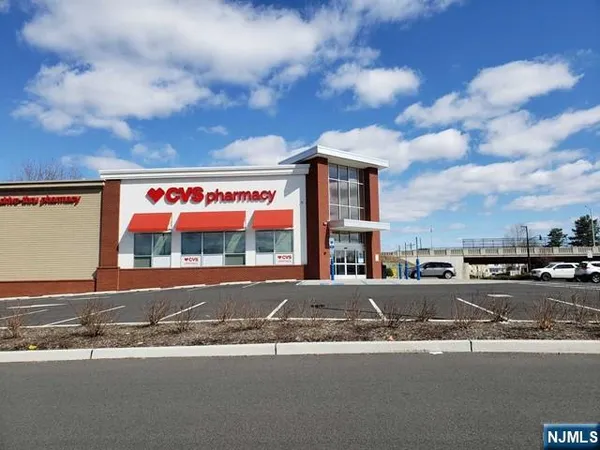 $3,200 | 32 John Street, Unit 2, Lodi, NJ 07644