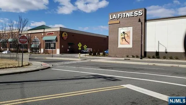 $3,200 | 32 John Street, Unit 2, Lodi, NJ 07644