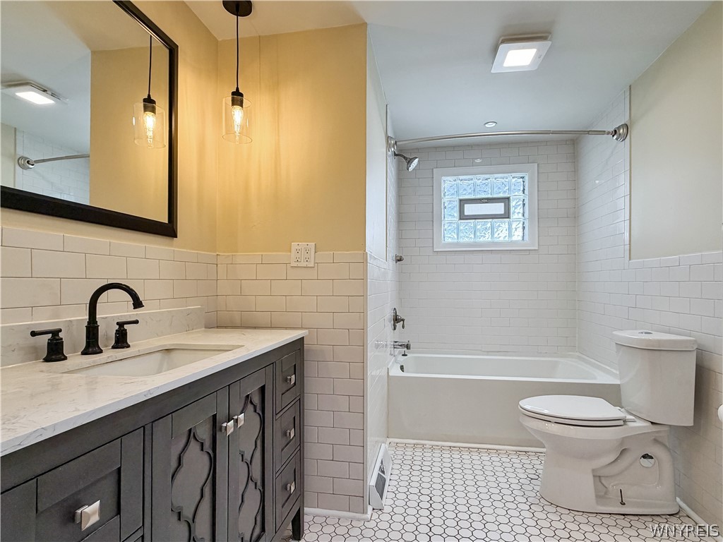 874 Beach Road Cheektowaga, NY 14225 - Photo 25 of 38