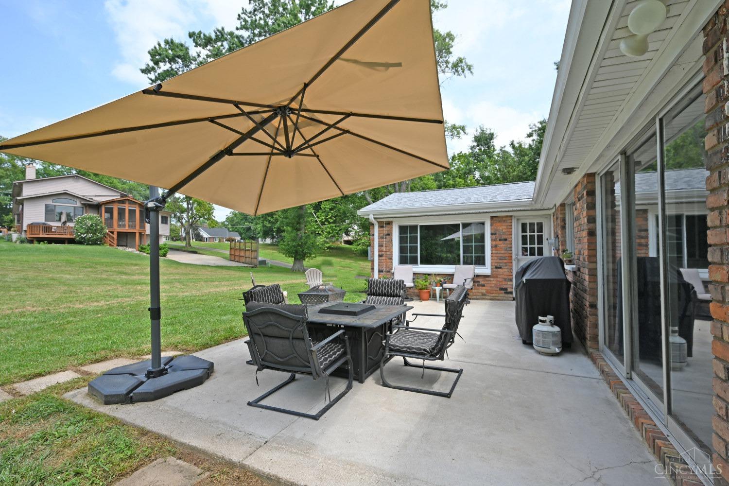 3859 Boomer Road Cincinnati, OH 45247 - Photo 46 of 54