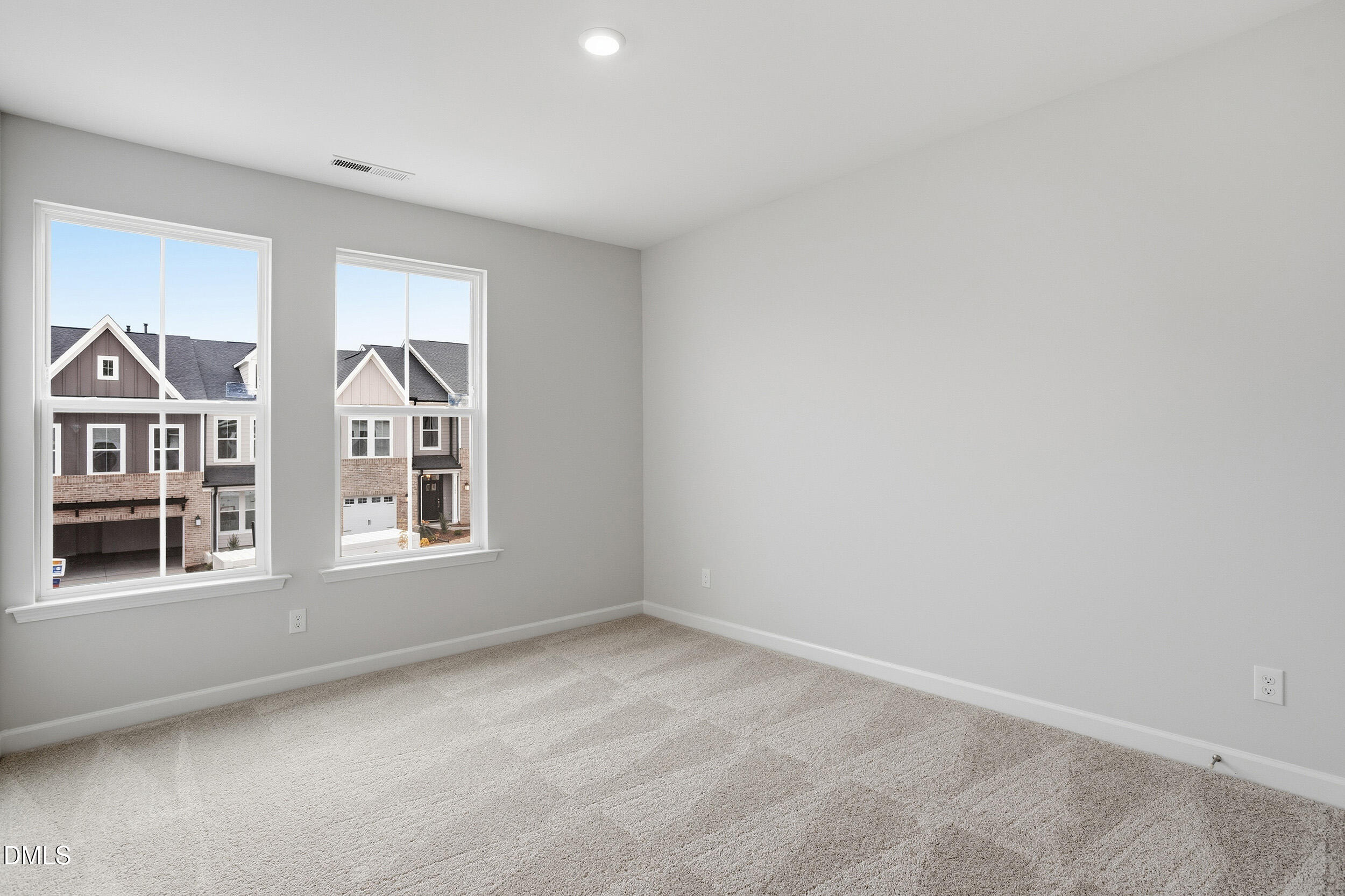 1109 Bell Heather Road, Unit 5 Durham, NC 27703 - Photo 22 of 35 FMWeb24