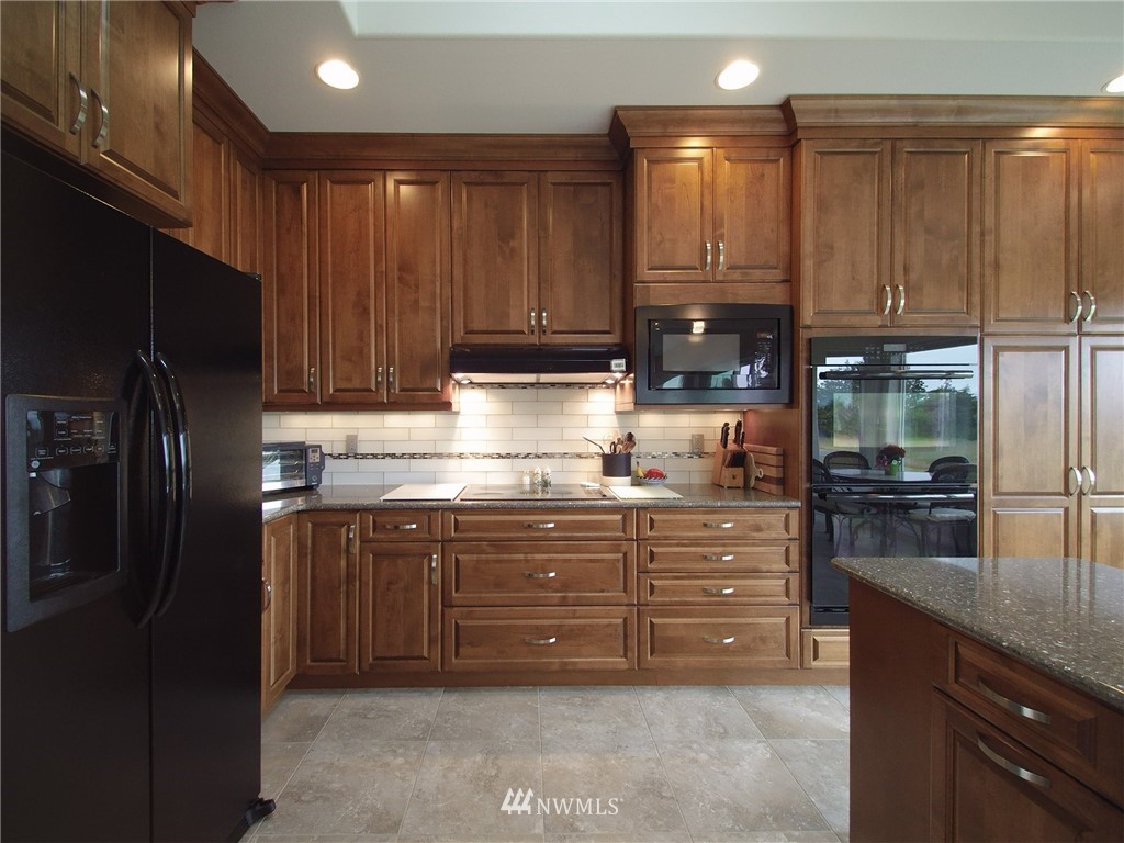 390 West Nelson Road Sequim, WA 98382 - Photo 11 of 25