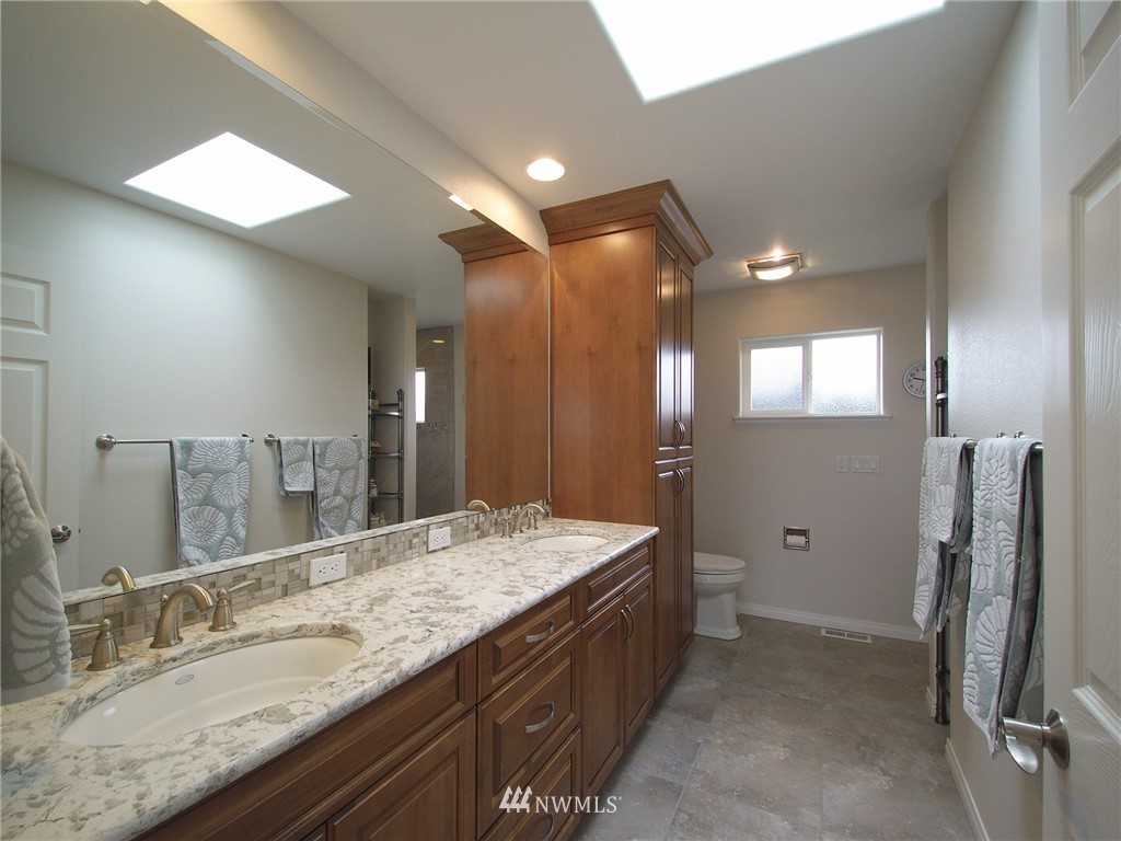 390 West Nelson Road Sequim, WA 98382 - Photo 16 of 25