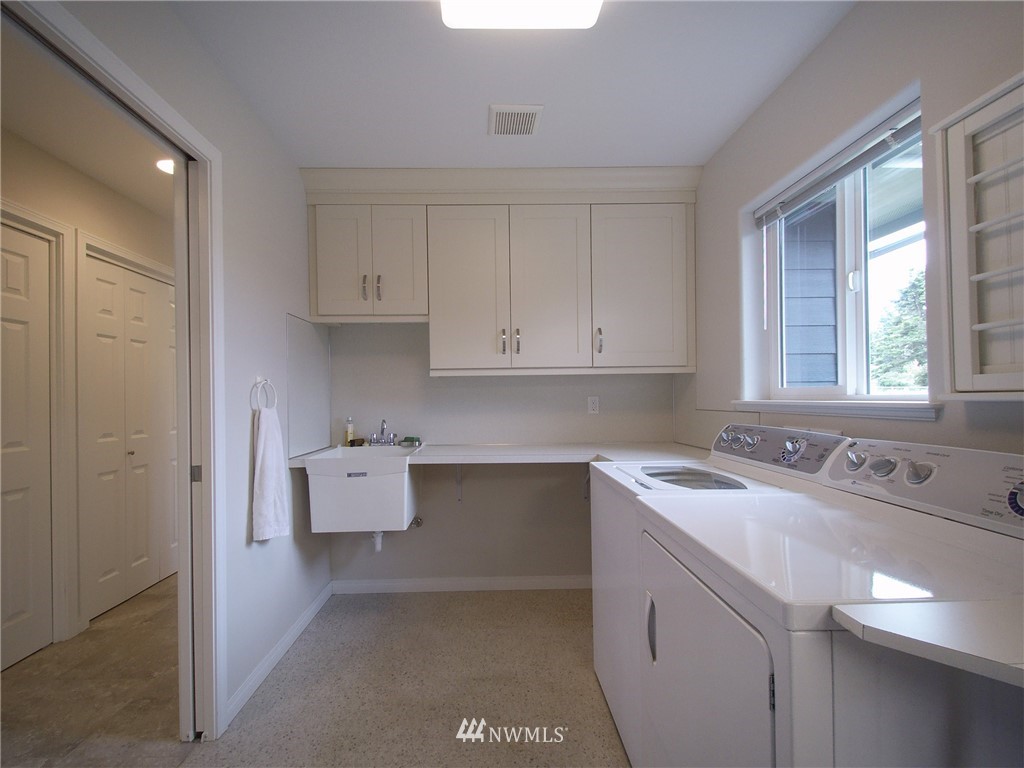 390 West Nelson Road Sequim, WA 98382 - Photo 21 of 25