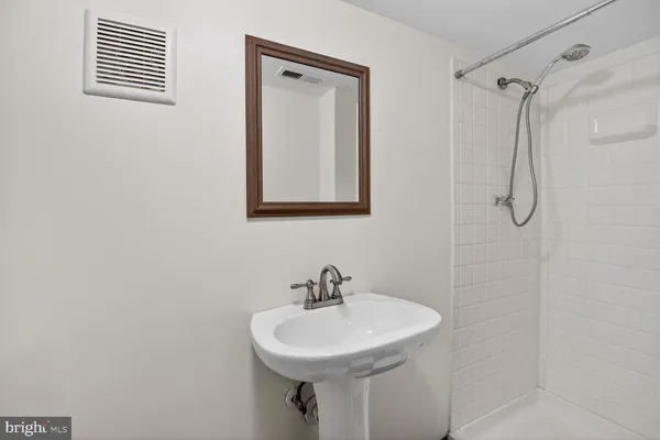 $5,900 | 3365 Runnymede Place Northwest, Washington, DC 20015