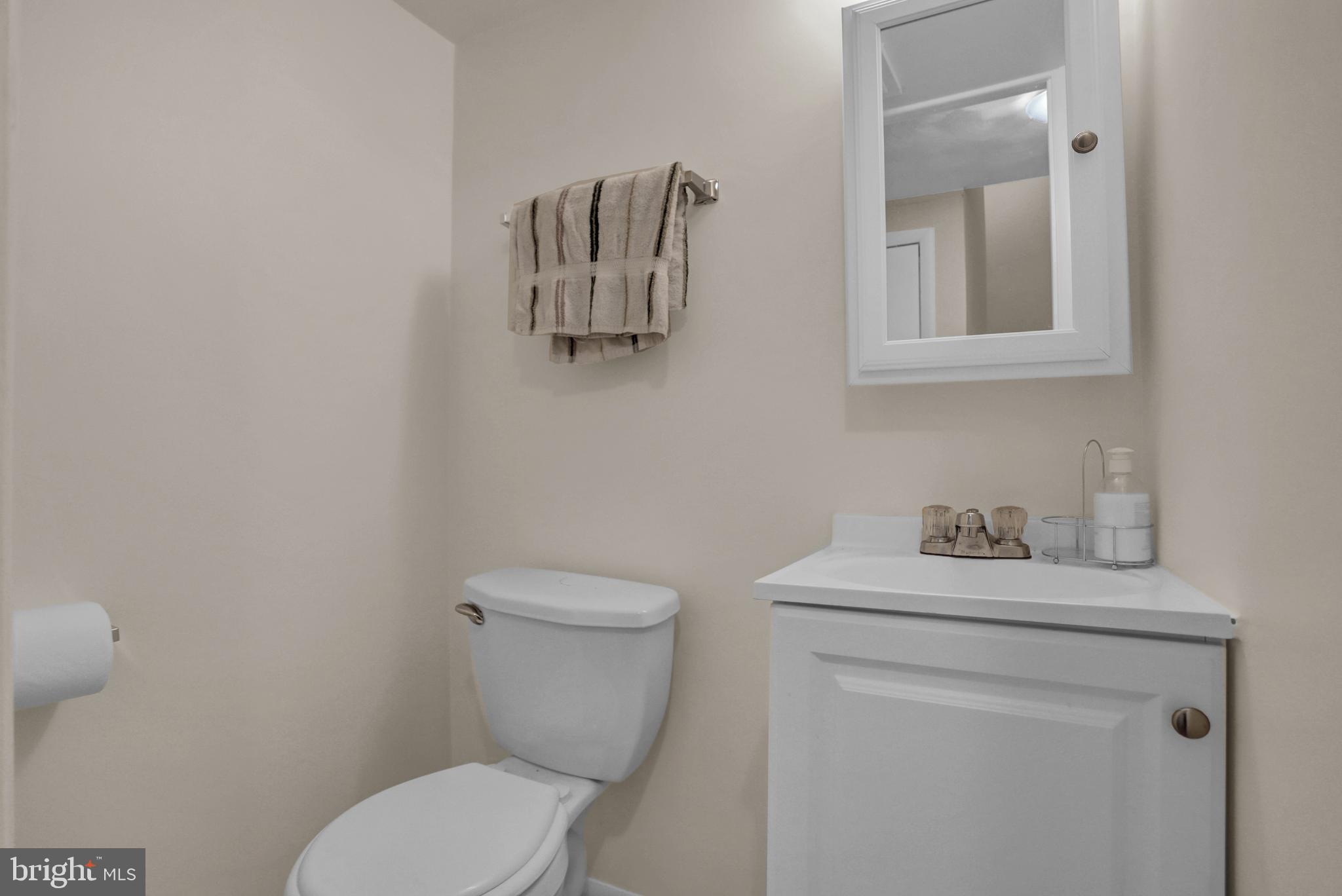 4264 Cayuga Road Randallstown, MD 21133 - Photo 22 of 58 Half bath