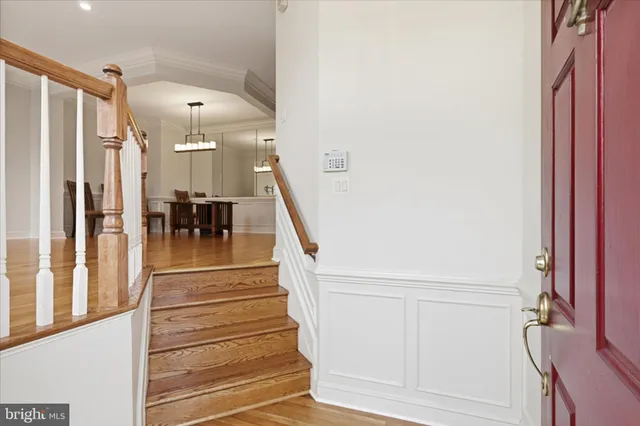 $3,400 | 2682 Logan Wood Drive, Herndon, VA 20171