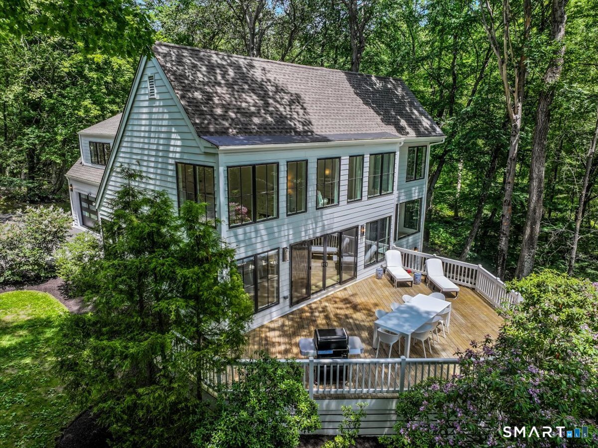 256 Wilton Road East Ridgefield, CT 06877 - Photo 1 of 40