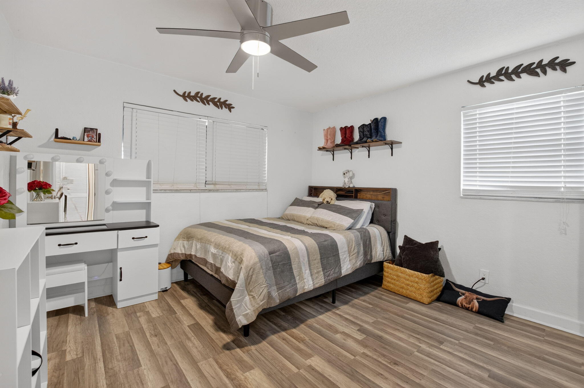 6521 Woodbury Road Boca Raton, FL 33433 - Photo 21 of 62 21-web-or-mls-DSC_2008