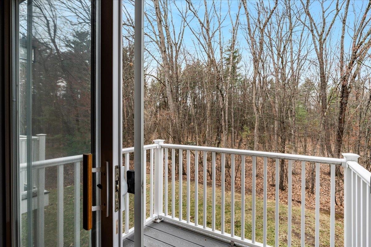 1029 South Mammoth Road, Unit 17 Manchester, NH 03109 - Photo 24 of 34