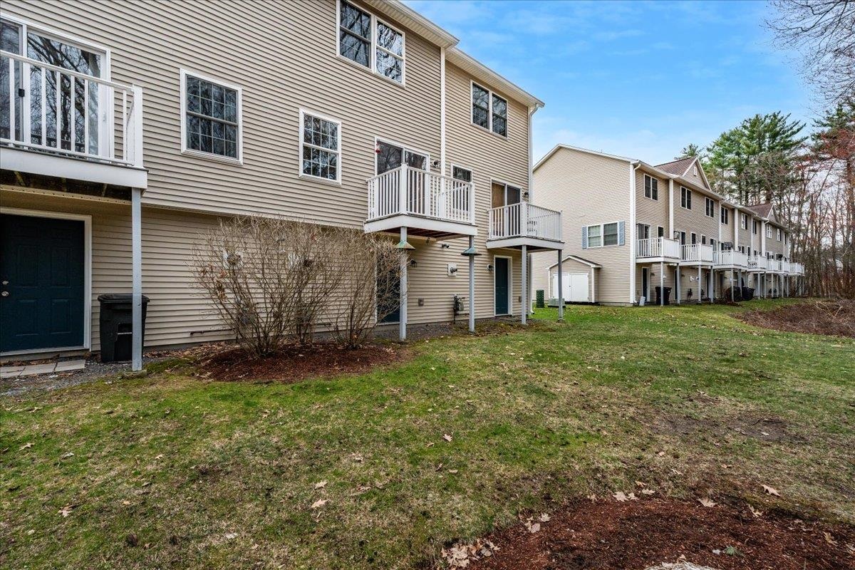 1029 South Mammoth Road, Unit 17 Manchester, NH 03109 - Photo 26 of 34