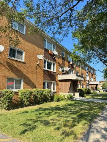 $100,000 | 7858 Rutherford Avenue, Unit 3D, Burbank, IL 60459