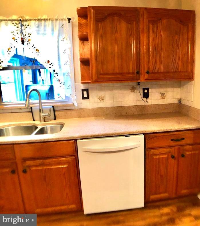 504 Sicklerville Road Williamstown, NJ 08094 - Photo 15 of 39 Kitchen