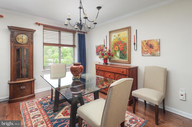 $268,000 | 3000 Spout Run Parkway, Unit B405, Arlington, VA 22201