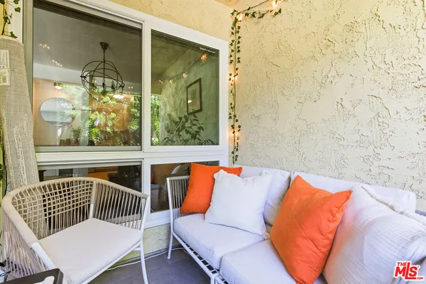 $3,695 | 5625 Green Valley Circle, Unit 208, Culver City, CA 90230