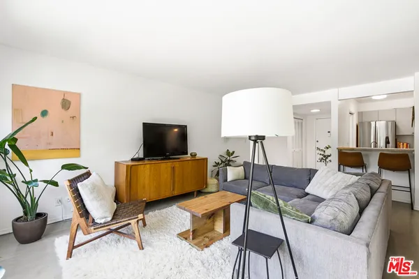 $3,695 | 5625 Green Valley Circle, Unit 208, Culver City, CA 90230