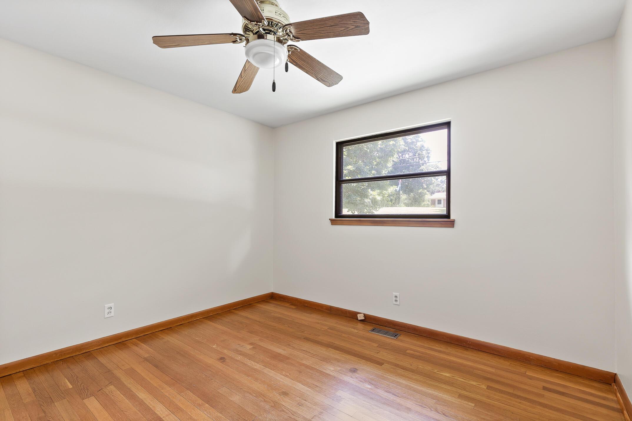 517 Randall Street Hixson, TN 37343 - Photo 27 of 40 Randall-33