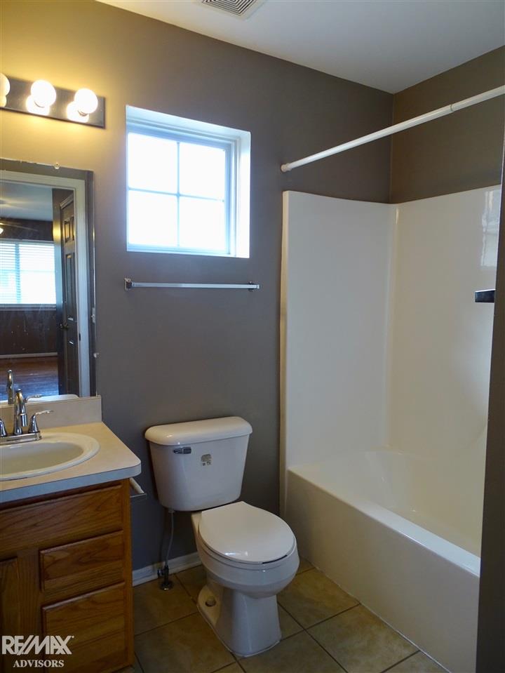 25260 Independence Trail Warren, MI 48089 - Photo 29 of 42