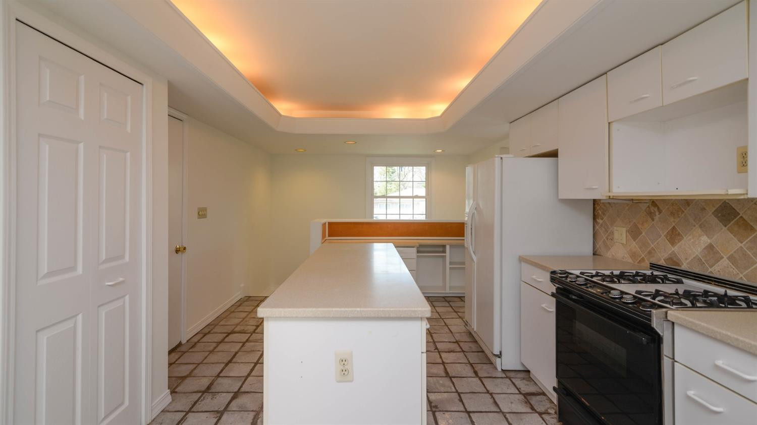 4 Ruthven Place Ann Arbor, MI 48104 - Photo 3 of 27 Photo 3
