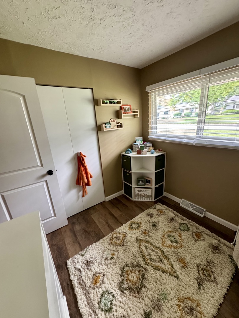 326 Rowe Drive Bloomington, IL 61701 - Photo 15 of 20