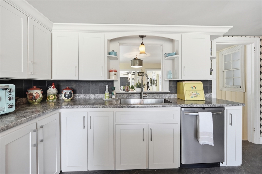 16 Brigham Road Paxton, MA 01612 - Photo 12 of 42 Gallery Image 12