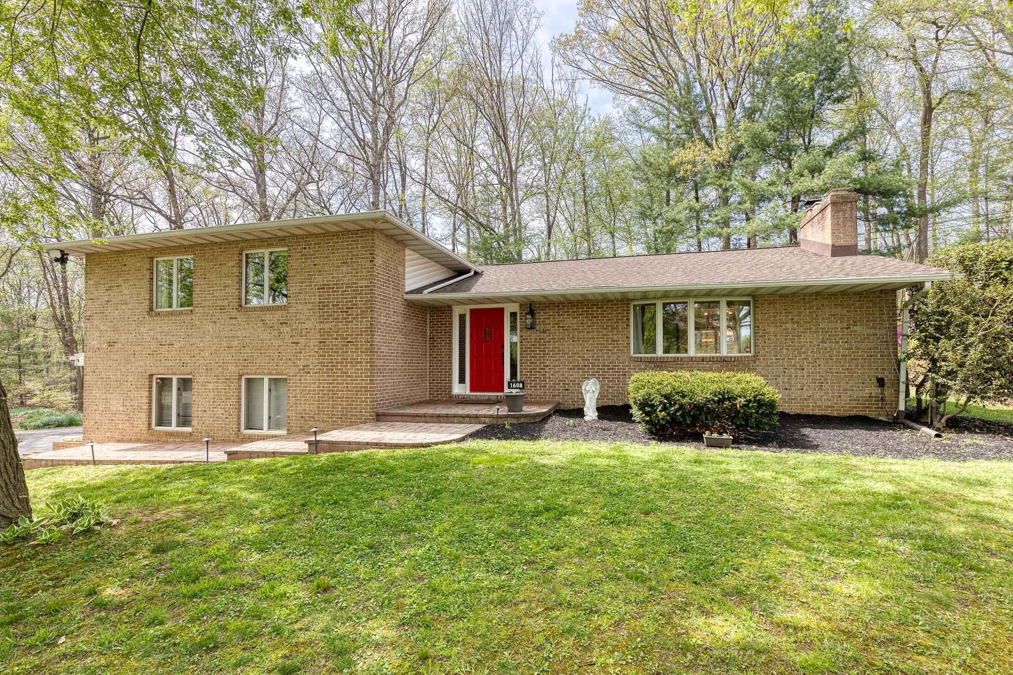 1608 Weyburn Road Baltimore, MD 21237 - Photo 1 of 47 Welcome to 1608 Weyburn Rd!