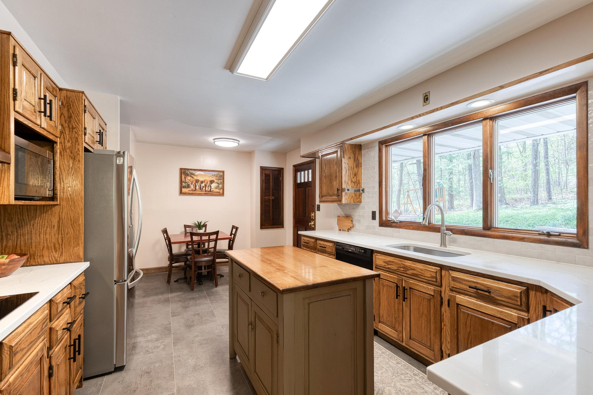 1608 Weyburn Road Baltimore, MD 21237 - Photo 17 of 47 Kitchen
