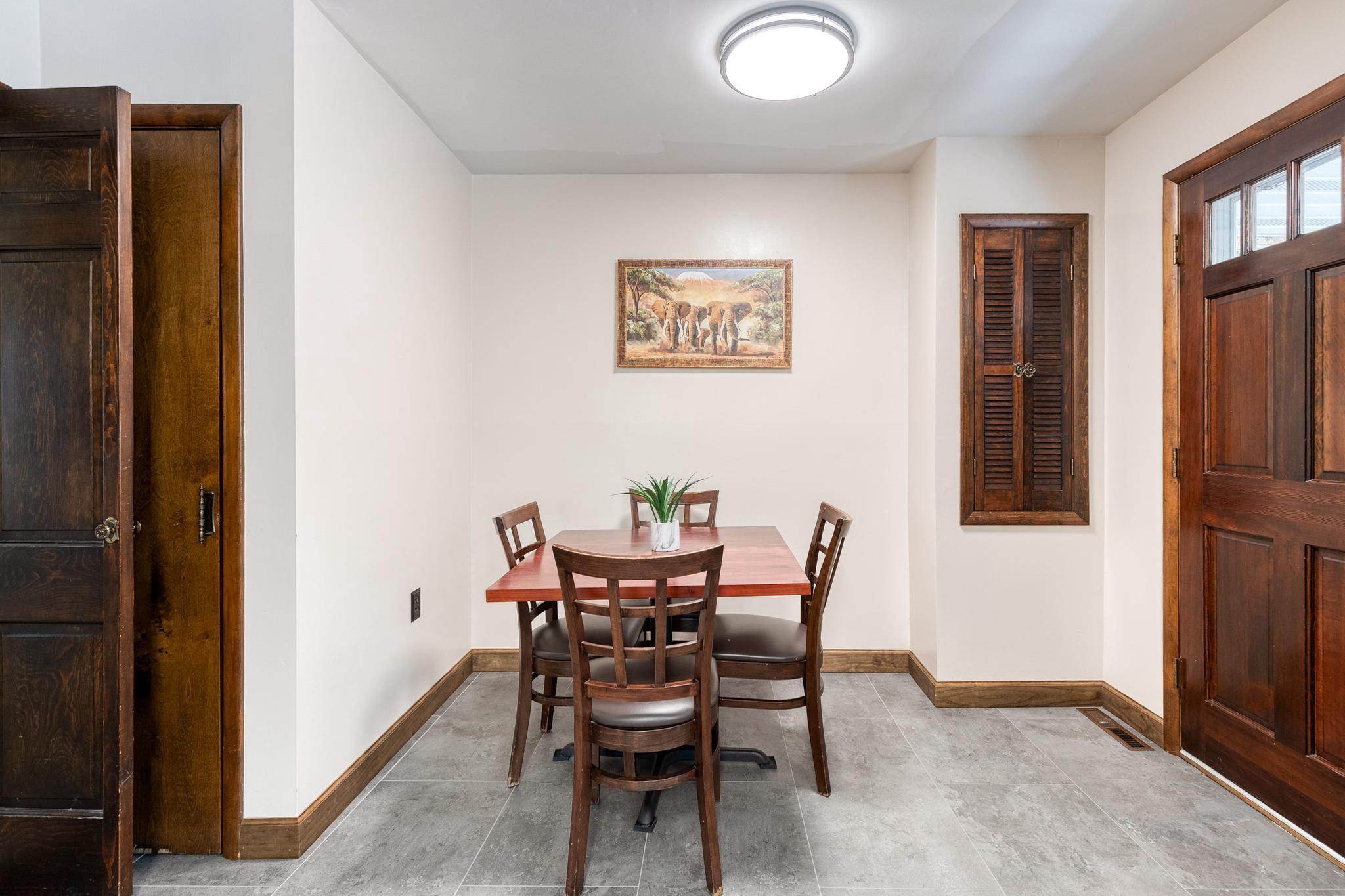 1608 Weyburn Road Baltimore, MD 21237 - Photo 20 of 47 Eat-In Kitchen