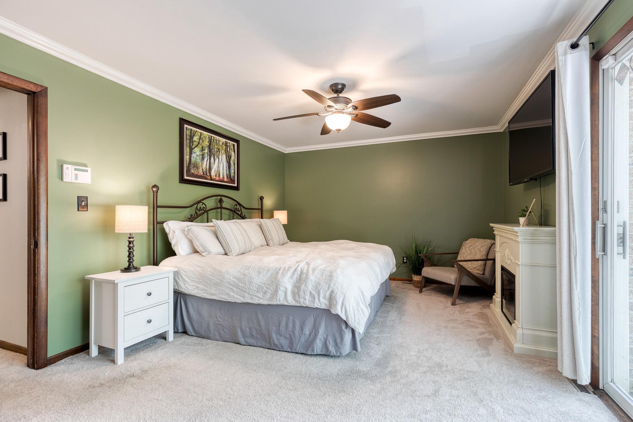 1608 Weyburn Road Baltimore, MD 21237 - Photo 22 of 47 Primary Bedroom