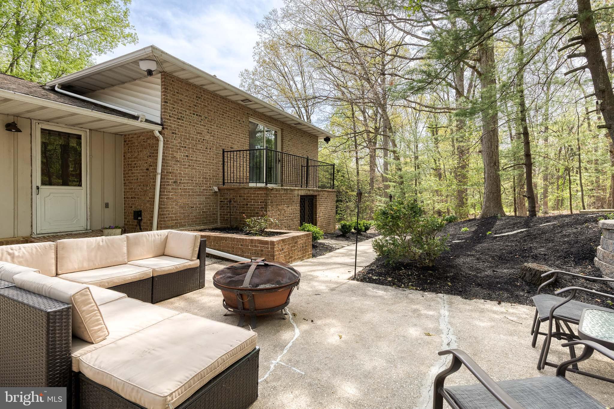 1608 Weyburn Road Baltimore, MD 21237 - Photo 43 of 47