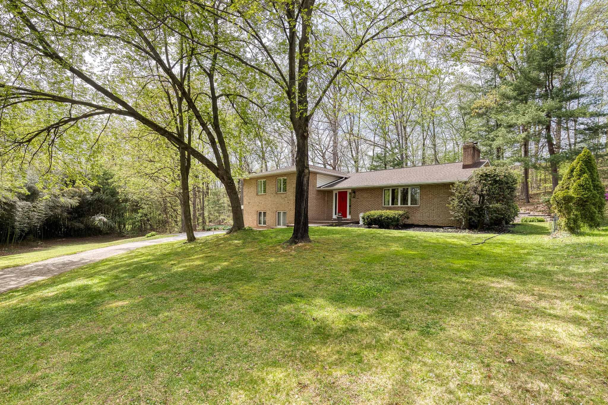 1608 Weyburn Road Baltimore, MD 21237 - Photo 7 of 47 1.2 acres nestled in the Weyburn Park neighborhood