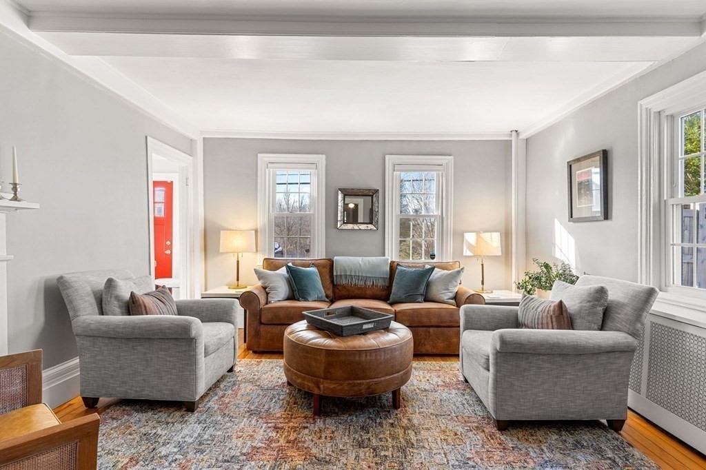 161 High Road Newbury, MA 01951 - Photo 7 of 39 a living room with furniture and a large window
