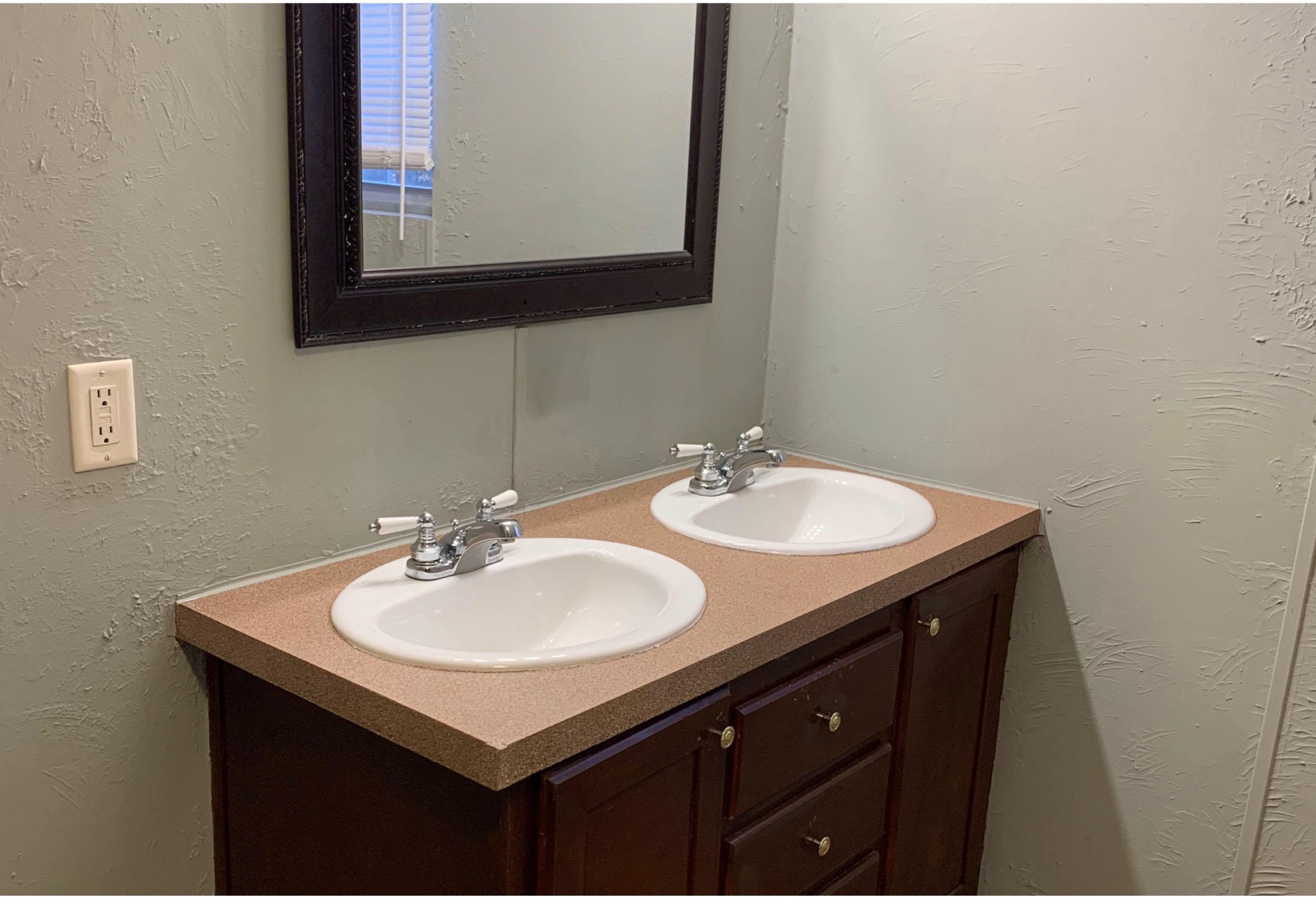 332 Suddath Road Ten Mile, TN 37880 - Photo 22 of 33 Master Sink