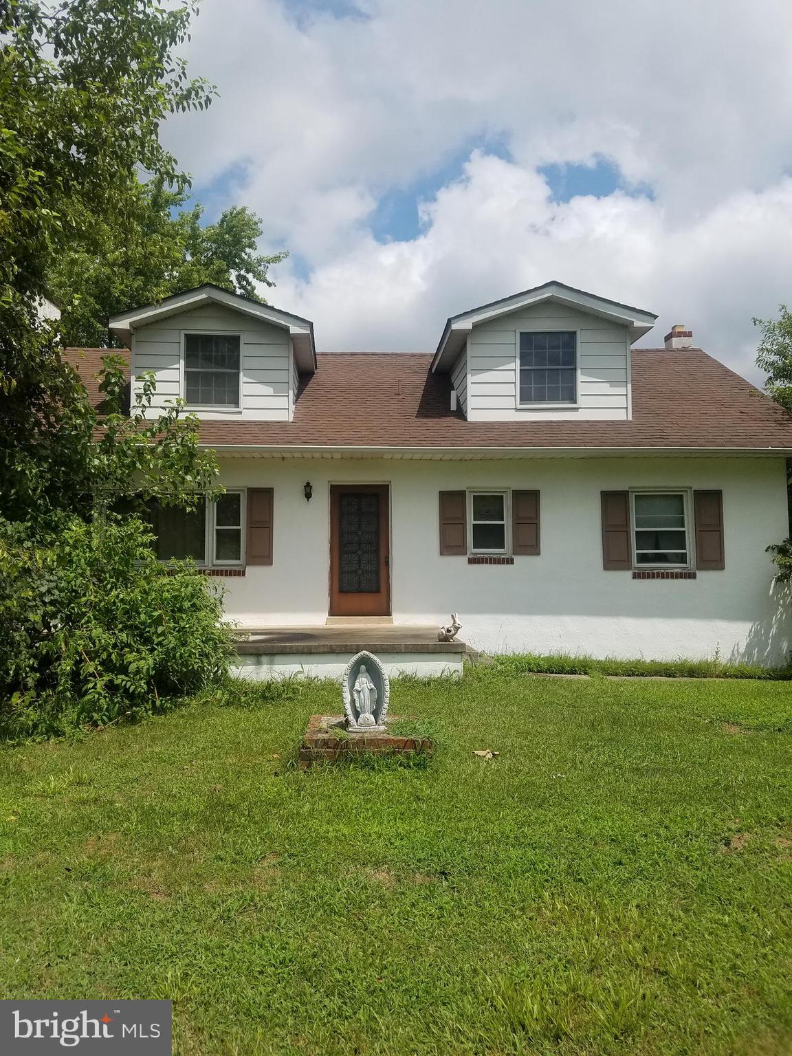 2996 Old County Road Newark, DE 19702 - Photo 1 of 16 Exterior Front facing Frazer Road