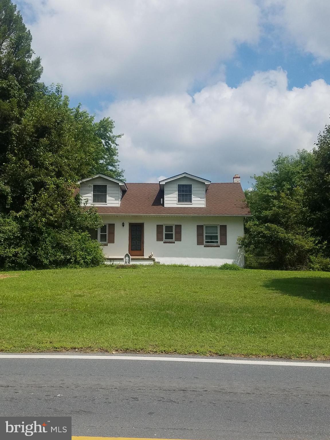 2996 Old County Road Newark, DE 19702 - Photo 7 of 16 Exterior Front